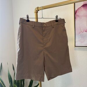 Roundtree & Yorke Brown Flat Front Men's Shorts